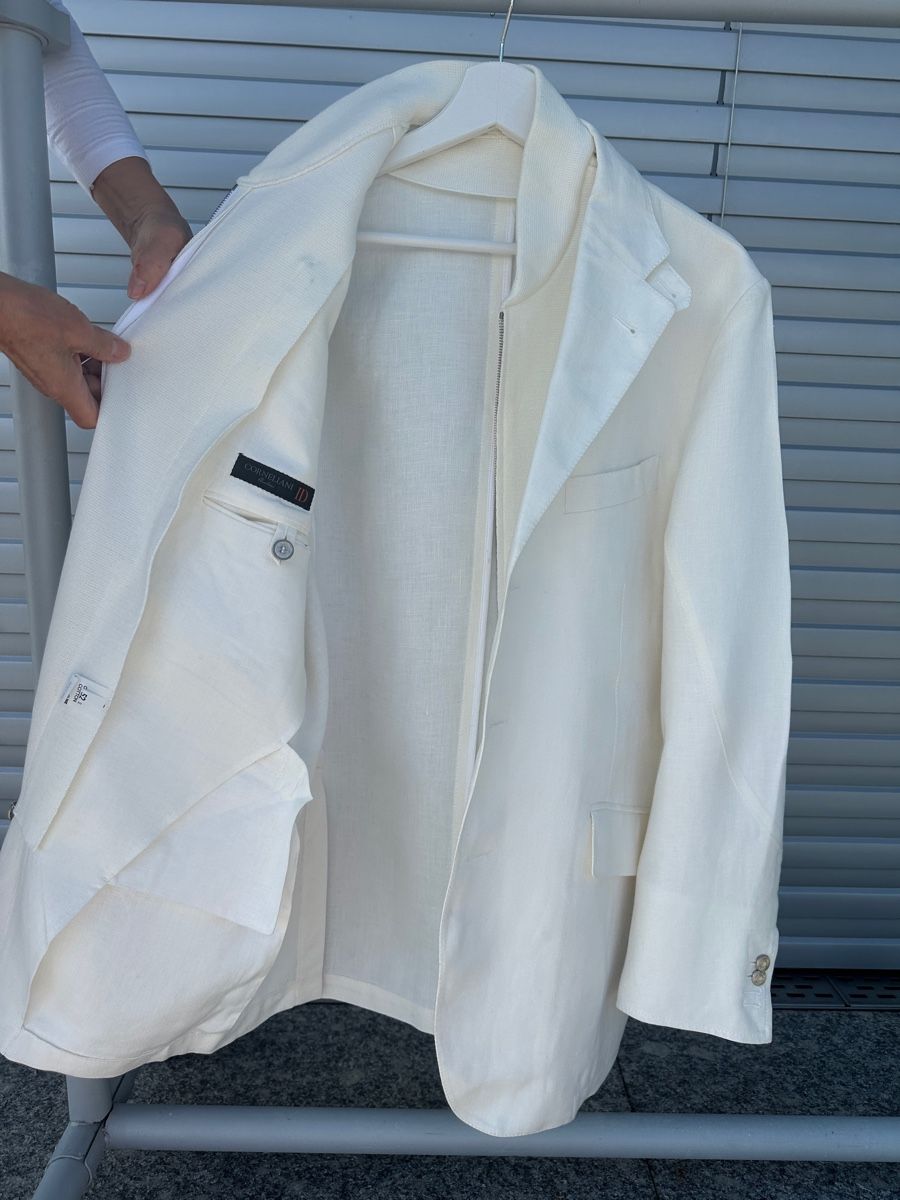 Corneliani Giacche: NEU!! Corneliani White Linen Jacket 52 – Nuovo (secondo la descrizione) da Aeschi SO venduto da Oceana.Indigo 5