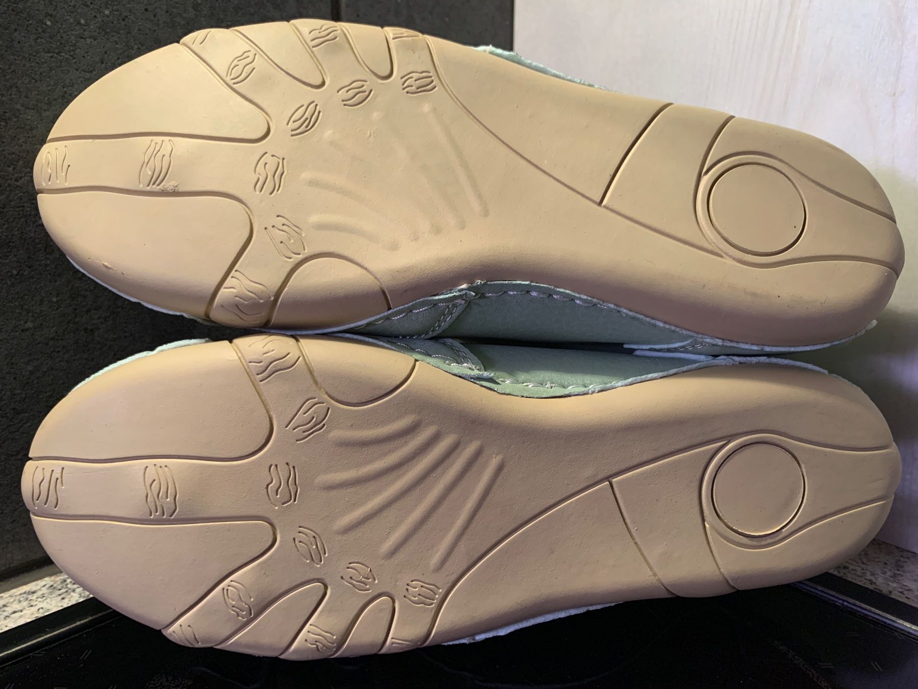 Chaussures femmes: Leichte LDECK Sneaker Gr.38 – D'occasion à Steinebrunn par Littlebird1 3