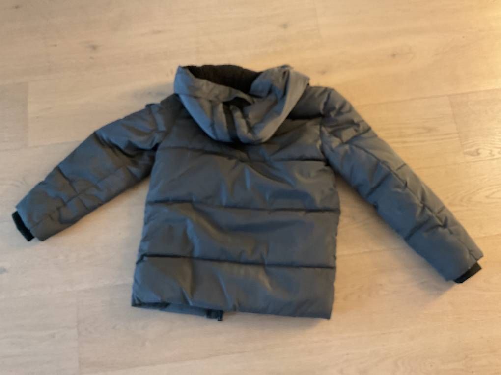 Jacken & Mäntel: Daunen Jungen Winterjacke grau Grösse 140 – Gebraucht aus Rüdlingen von Sieber_8455 2