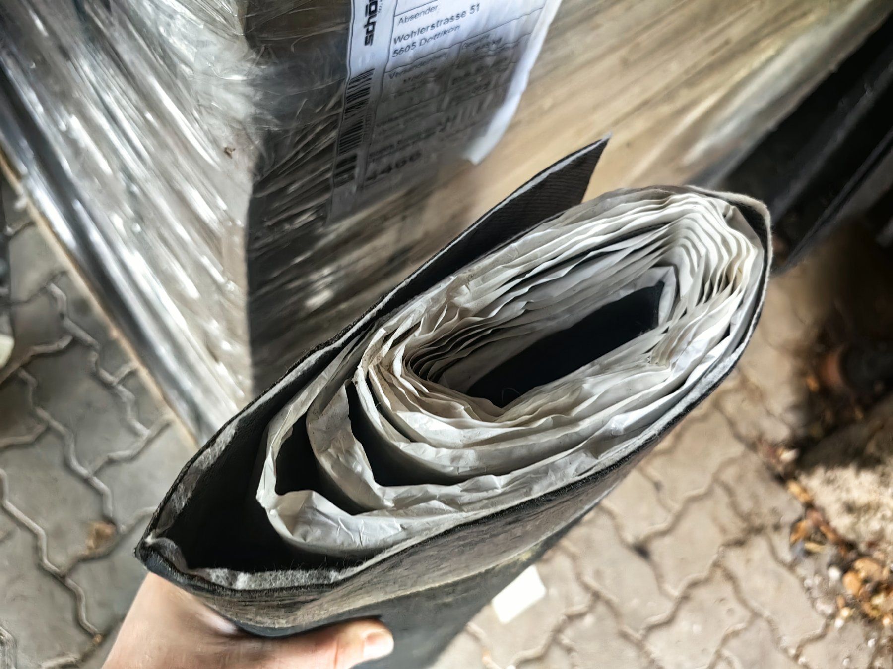 Sanitari: Bitumen Dichtbahn Reste 3,56m – Usato da Ormalingen venduto da sopra_energie 1