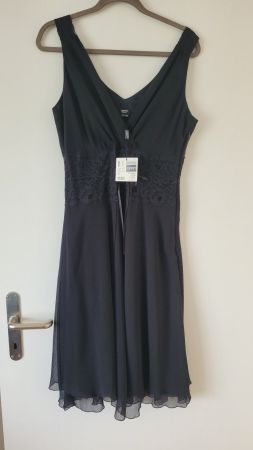 Esprit Chiffon Kleid Schwarz Grösse 40 neu mit Etikett