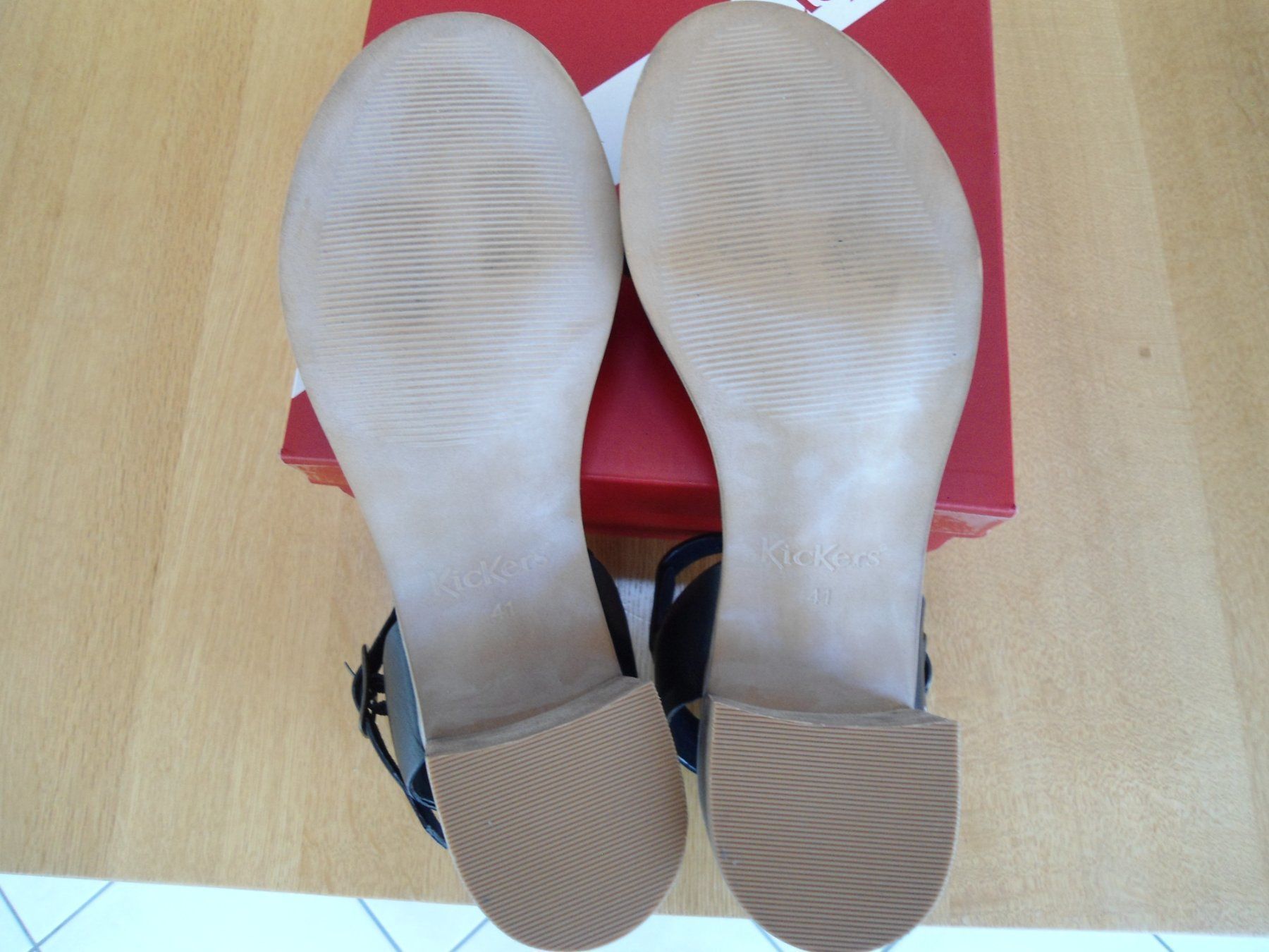 Kickers Scarpe da donna: Sandales Kickers, t. 41, noires – Nuovo (secondo la descrizione) da Essert FR venduto da Boulous 5