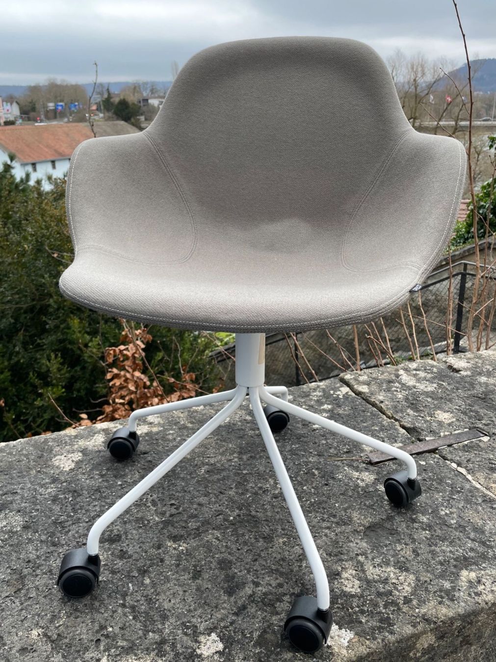 Poltrone: Offecct Palma Meeting chair – Usato da Brugg AG venduto da lenya1 2