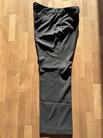 s.Oliver Businesshose schwarz Gr. 44