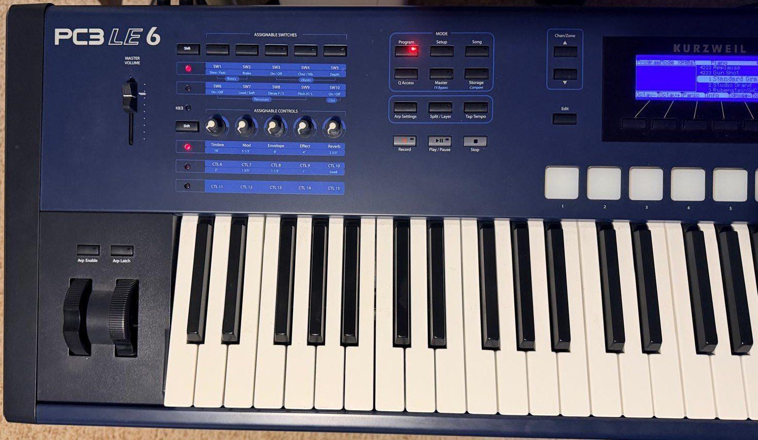Instruments de musique: Kurzweil PC3 LE6 – D'occasion à Diepflingen par T096241 2