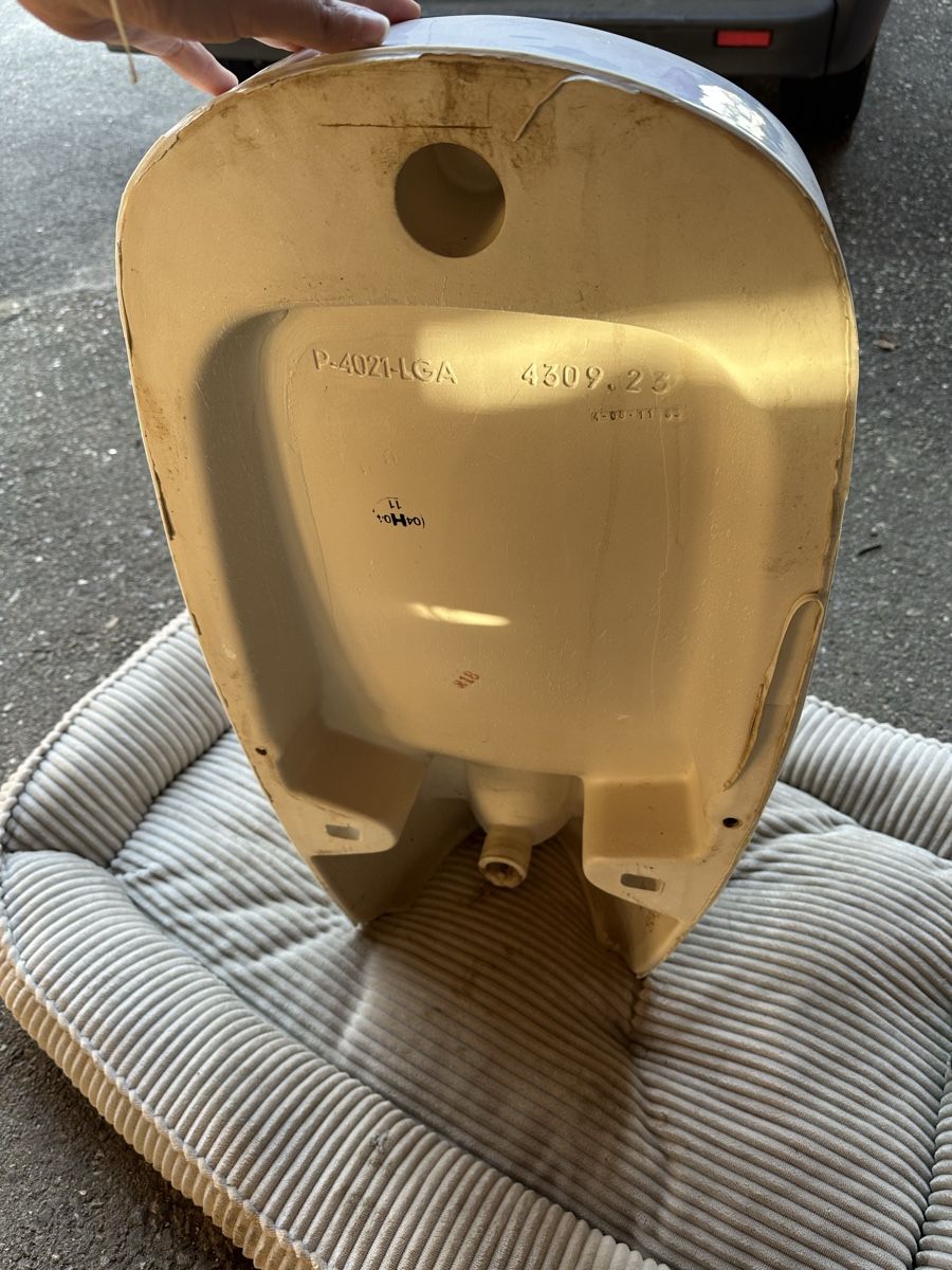WC: Wasserloses Urinal – Usato da Herzogenbuchsee venduto da michijackson69 2