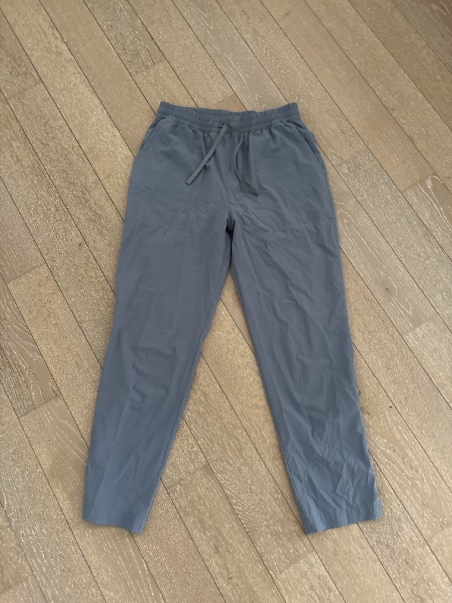 Patagonia Hosen: Patagonia Pants Grey Size S Used Condition – Gebraucht aus Zürich von muz_5h6k