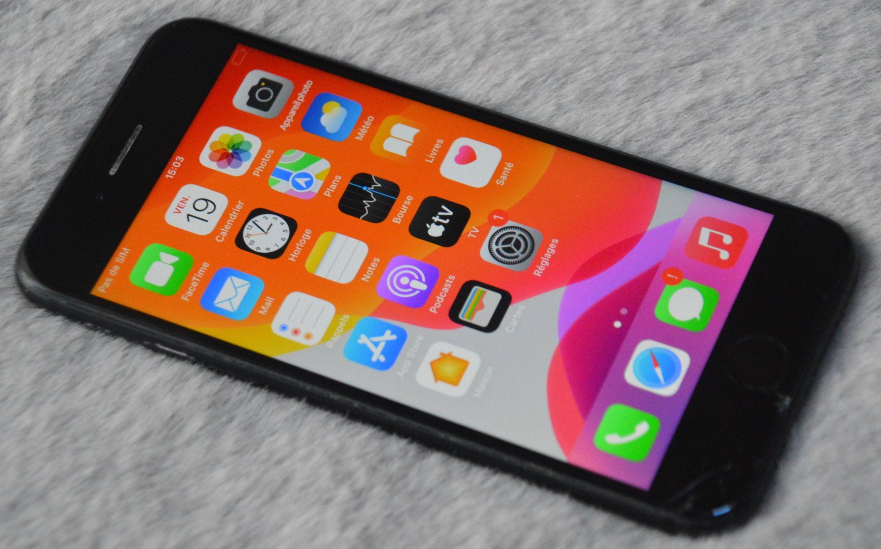 Apple Telefoni cellulari / Smartphones: Apple iPhone 7 A1778 – Usato da Collonges venduto da arashee 2