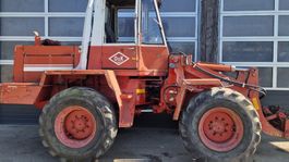 Radlader O&K L10 Ersatzteile Teileträger defekt