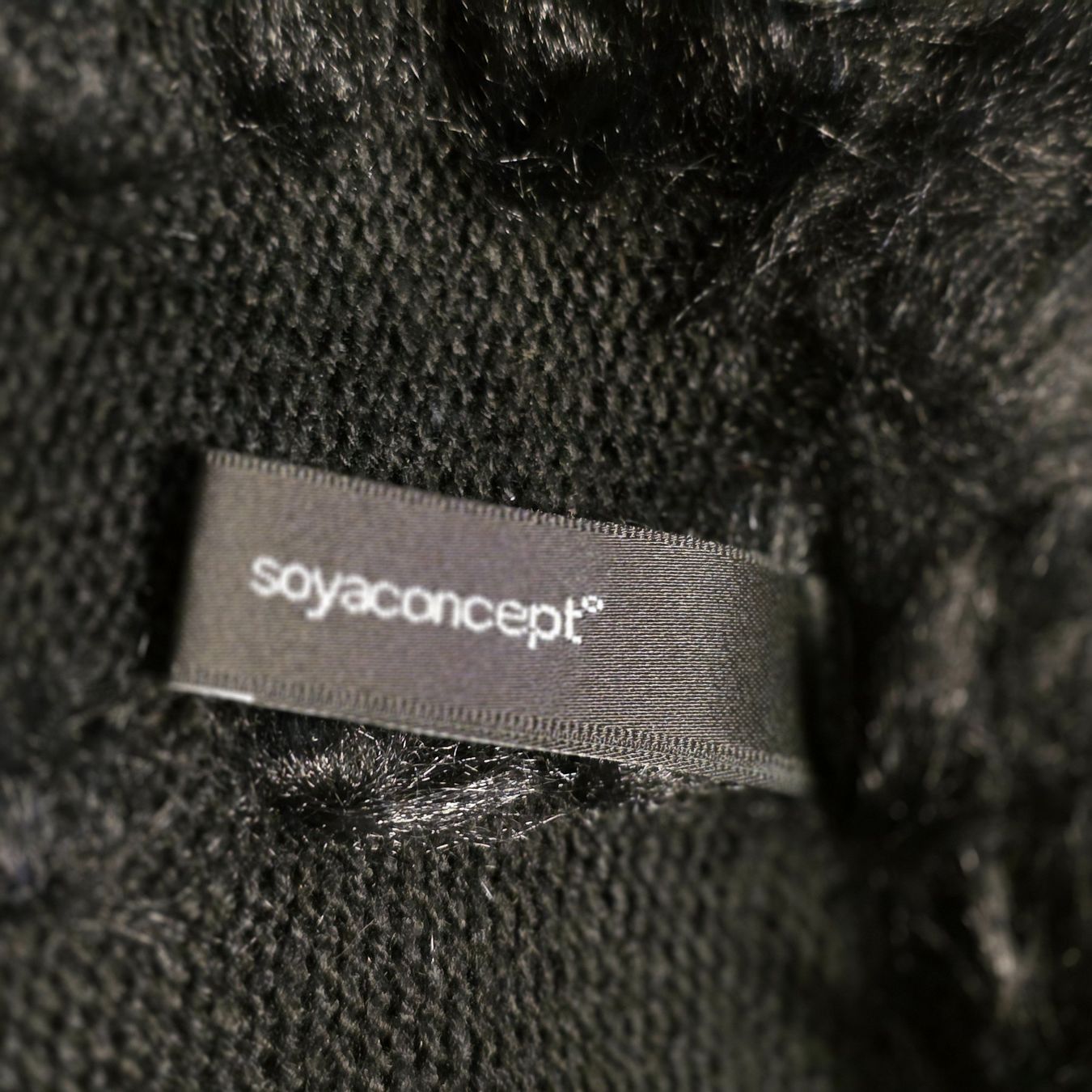 Gilet & Giacche senza maniche: Soya Concept Kunstfell Weste Schwarz Gr. M – Usato da Wald ZH venduto da CapLux 7