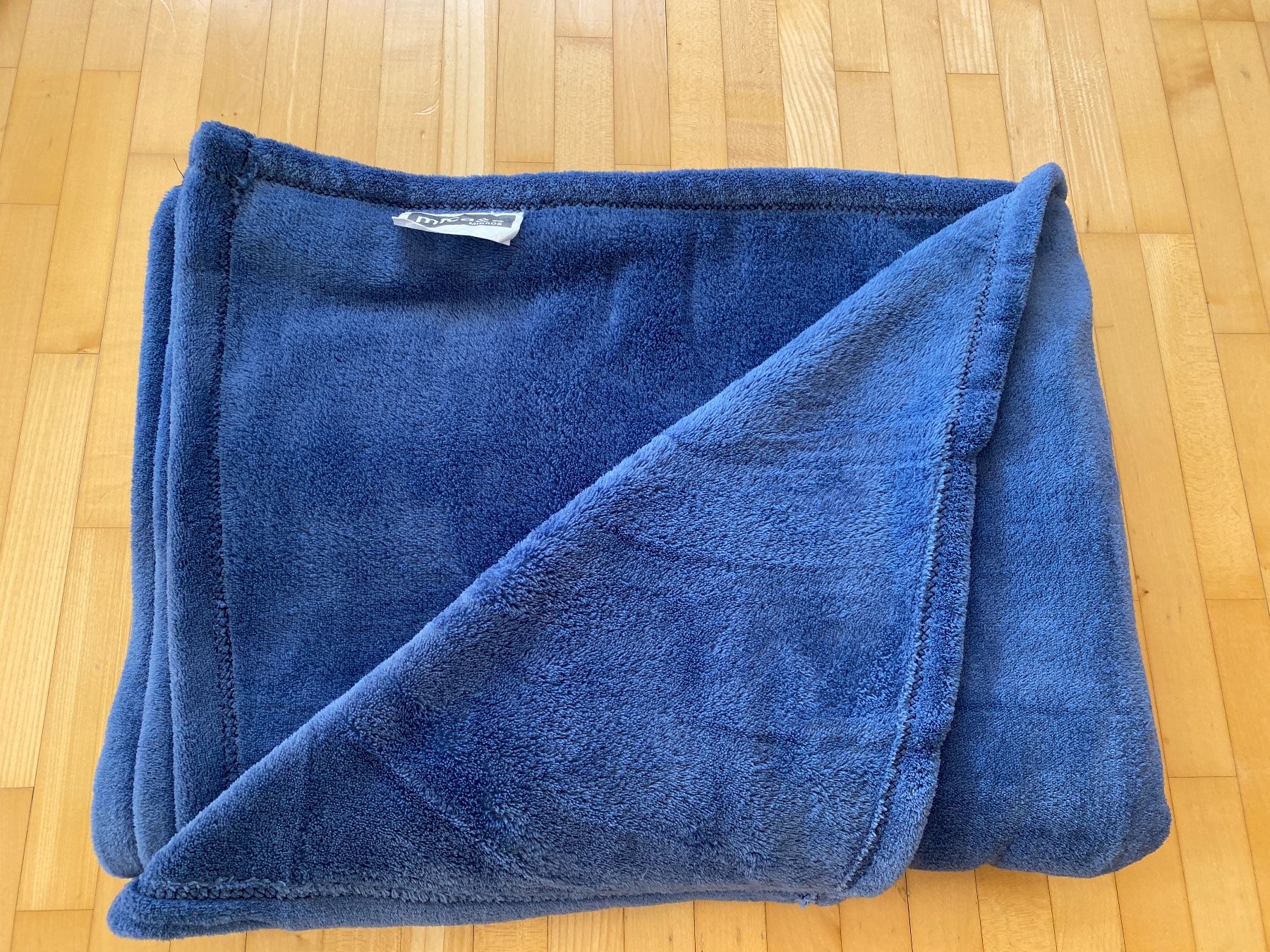 Micasa Couvertures: Decke Micasa ANDRO 150x200cm 100% Polyester blau – Neuf (Voir description) à Hünibach par nadalila