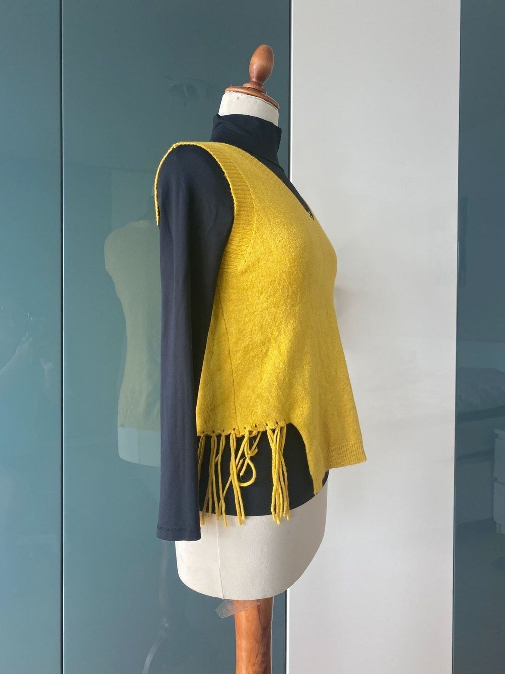 Maglioni & Felpe: Gelber Strickpullover Einheitsgröße – Usato da Dübendorf venduto da Levintreyer 3