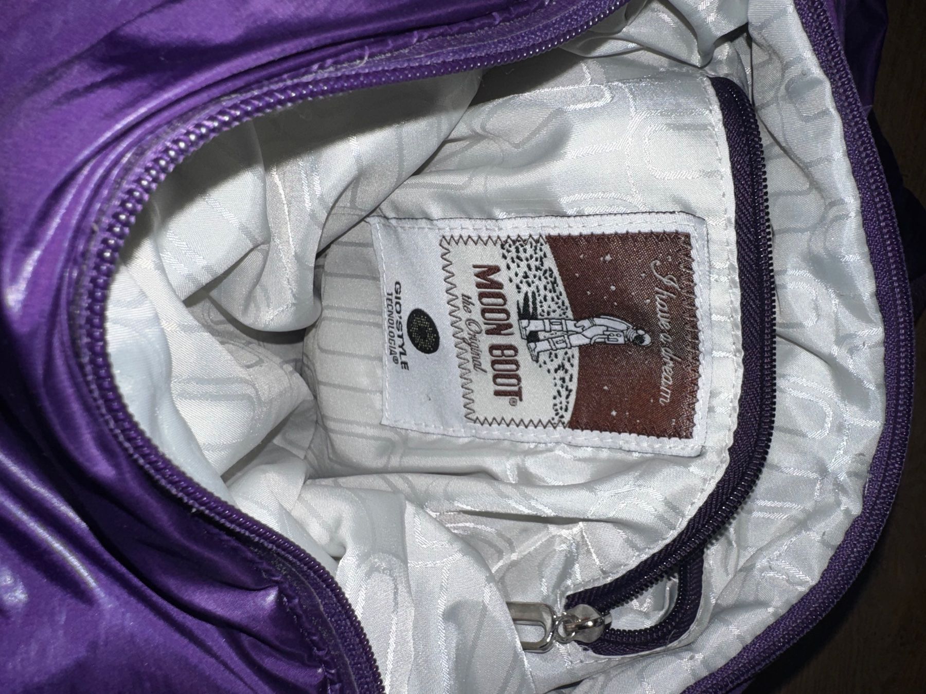 Moon Boot Taschen für Damen: Sac Moon Boot ORIGINAL GIO'S STYLE violet 2000'S – Gebraucht aus Huémoz von lil_8ct8 3