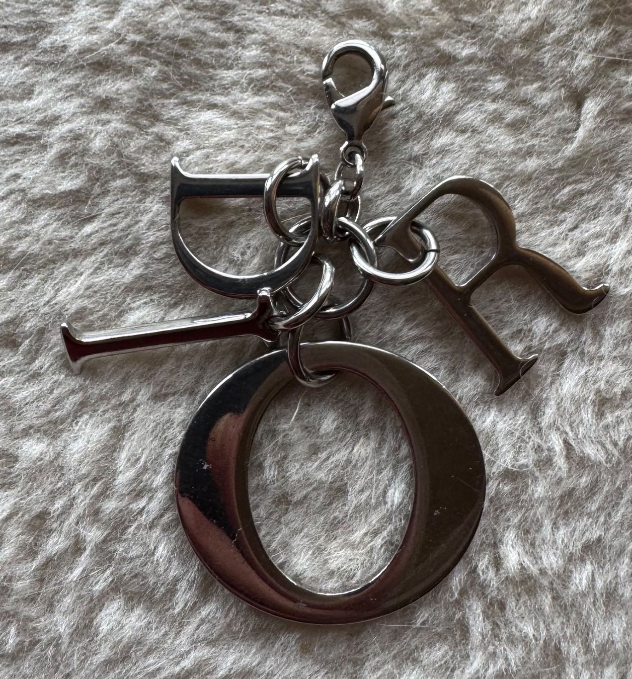 Dior Portachiavi: Dior Taschencharm – Usato da Grabs venduto da Dekostuebli