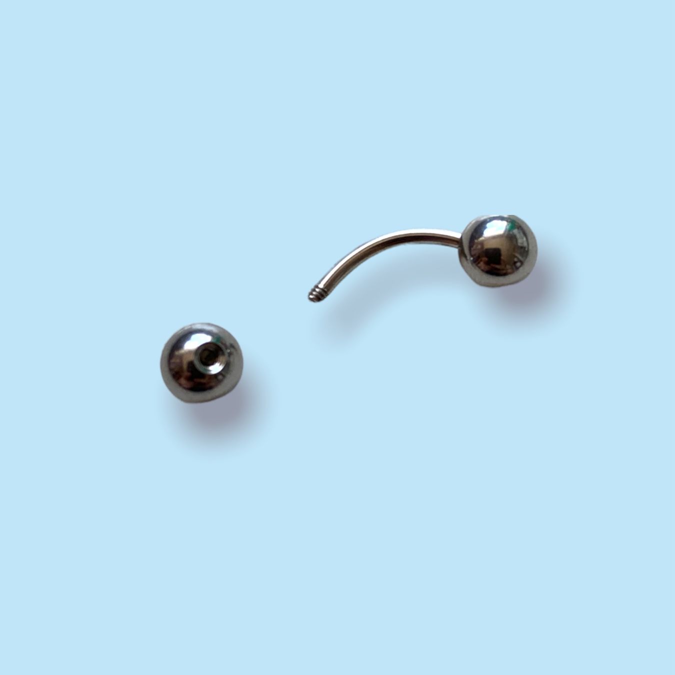 Piercingschmuck: Bent barbell piercing – Neu und originalverpackt aus Basel von demonbaby2222