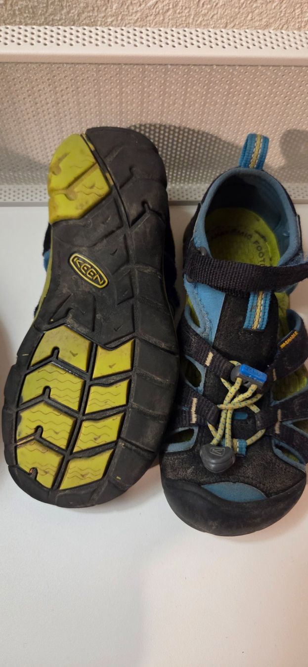 Keen Chaussures garçon: Keen Sandalen Grösse 31 – D'occasion à Bremgarten b. Bern par Marge7979 1
