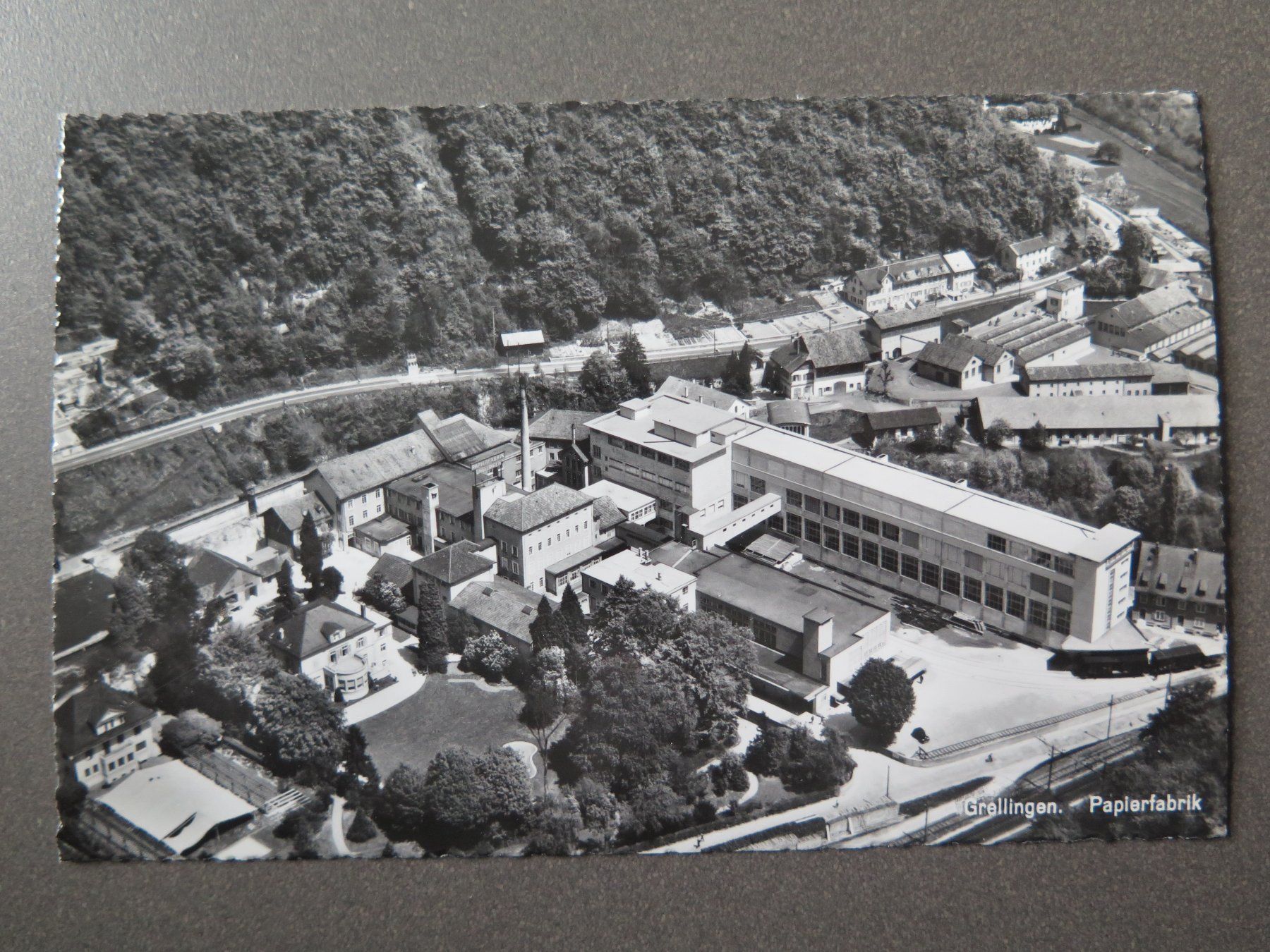 Cartoline postali: GRELLINGEN - PAPIERFABRIK – Usato da Wittenbach venduto da lipasal
