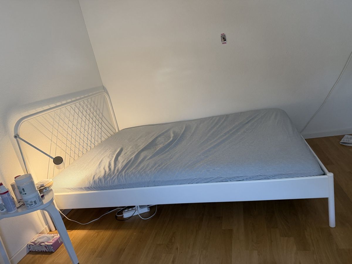 Letti: Bett inkl Matratze und Lattenrost – Usato da Zürich venduto da cla_fpg7 1