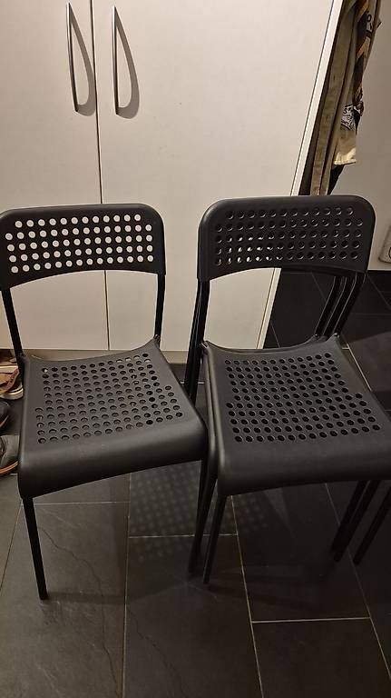Sedie: 4 Stühle GRATIS – Usato da Gerlikon venduto da Mjs1974