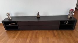 Hochwertiges TV-Lowboard von Pfister