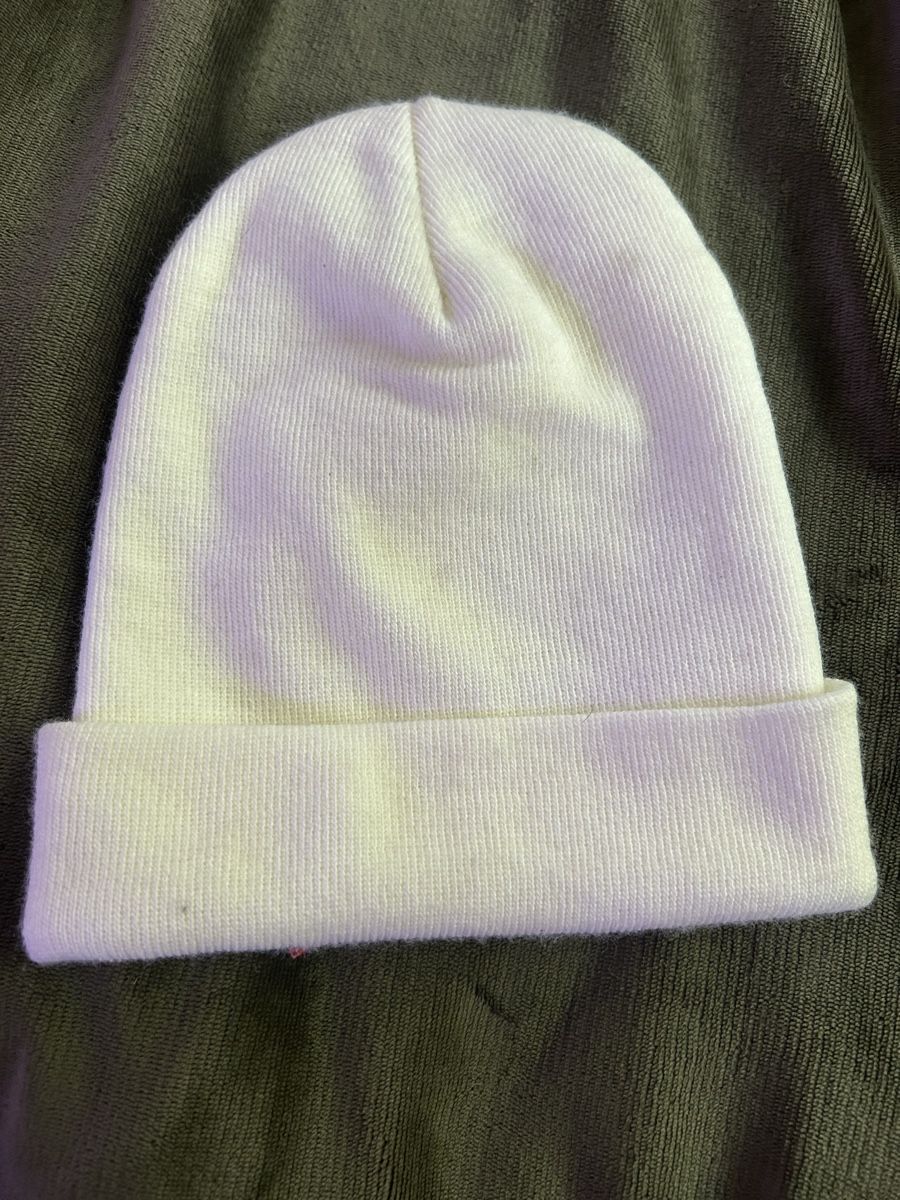 Autres vêtements & accessoires: Bonnet – D'occasion à Gampelen par ste_r6hj 1