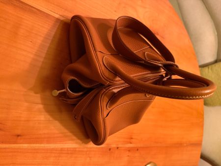 Hermès Lindy im absolut neuwertigen Zustand