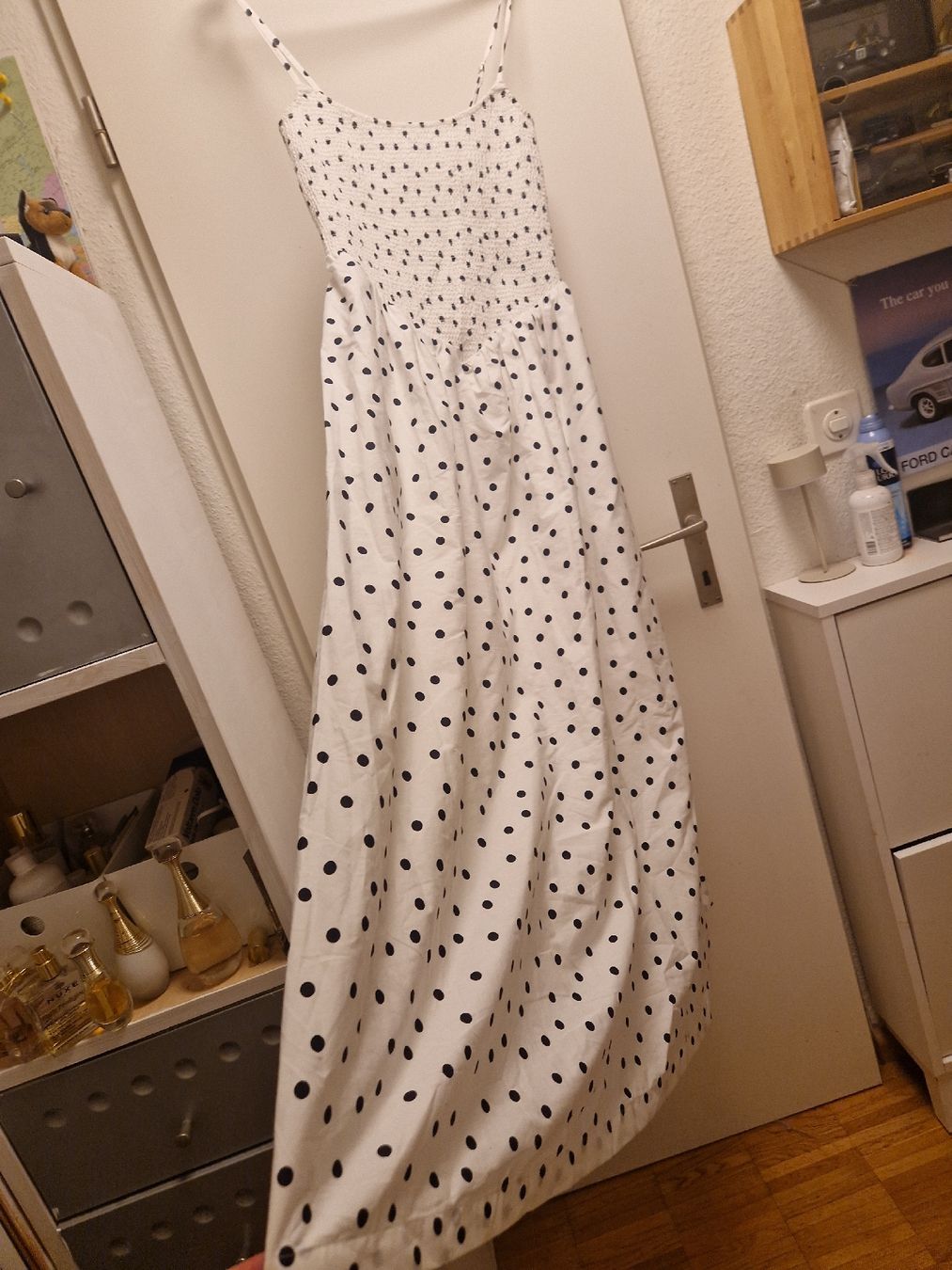 Vestiti: Kleid mit Punkten Grösse S mit Etikett – Nuovo e nell'imballaggio originale da Binningen venduto da Daja75 1