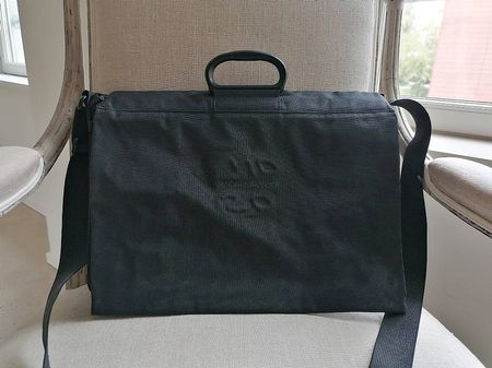 Schwarze, grosse Tasche von Mandarina Duck