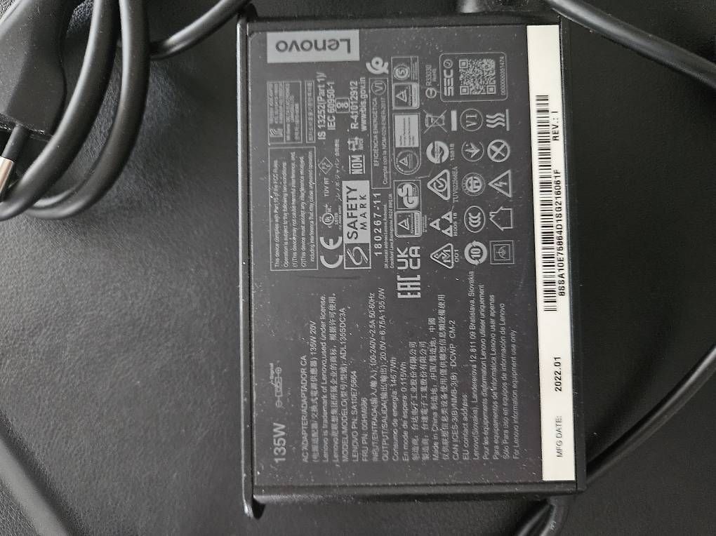 Caricabatterie: Caricatore Lenovo Thinkpad – Usato da Lugano venduto da 2di_6cr5