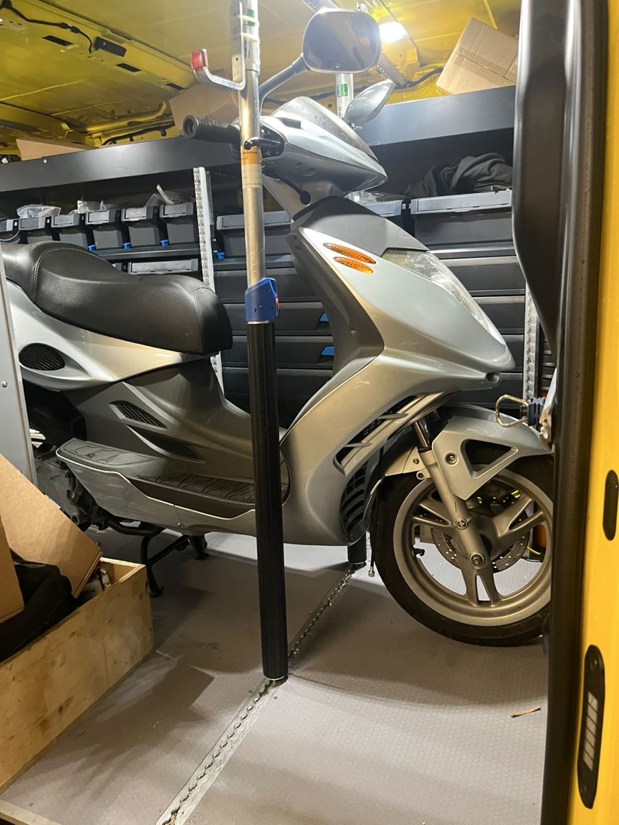 Malaguti Scooter: MALAGUTI F18 Warrior – Usato da Oberweningen venduto da mer_2yn9 5