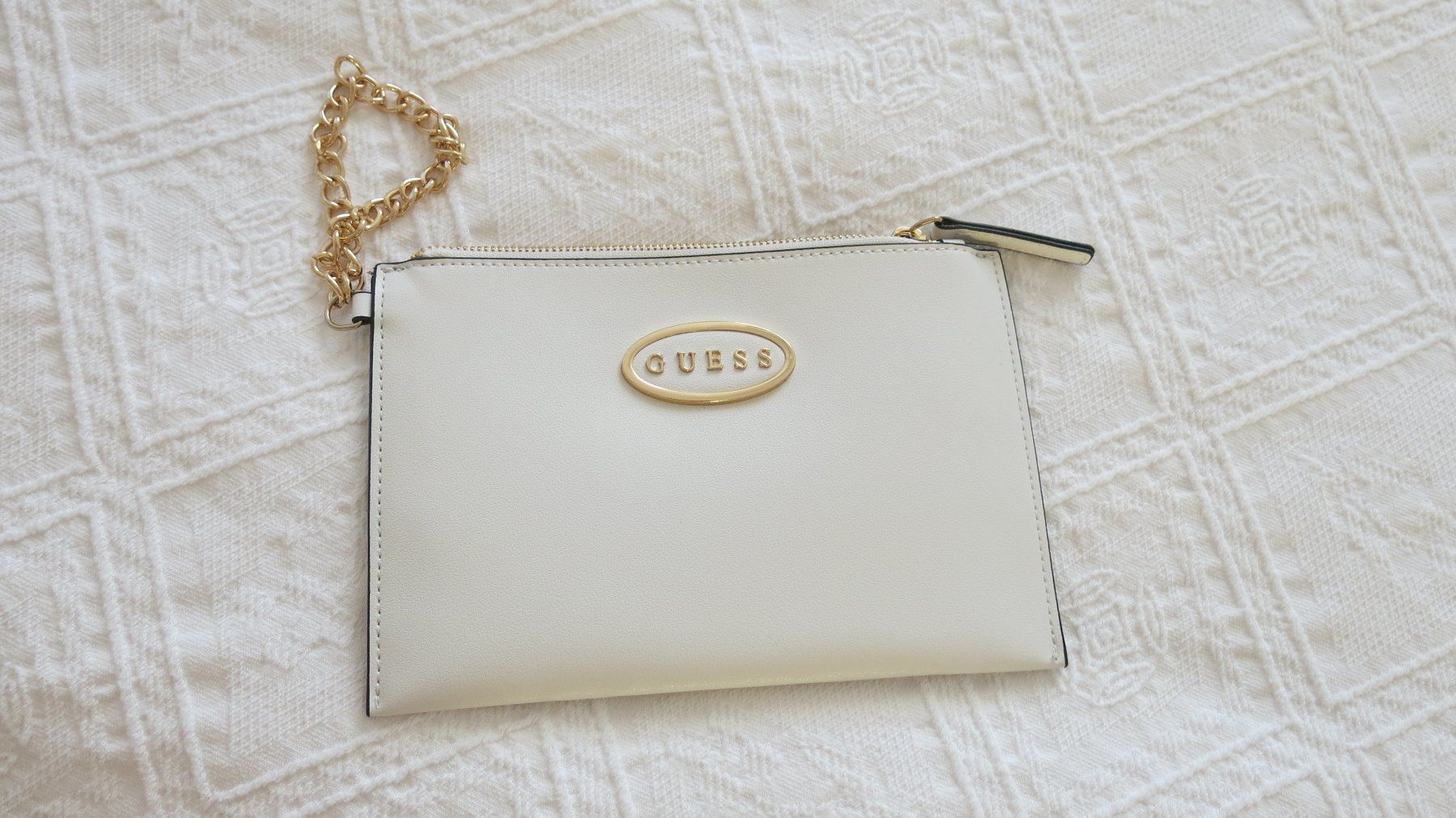 Guess Borse: GUESS Clutch – Nuovo (secondo la descrizione) da Lachen SZ venduto da artbyblondangel 4
