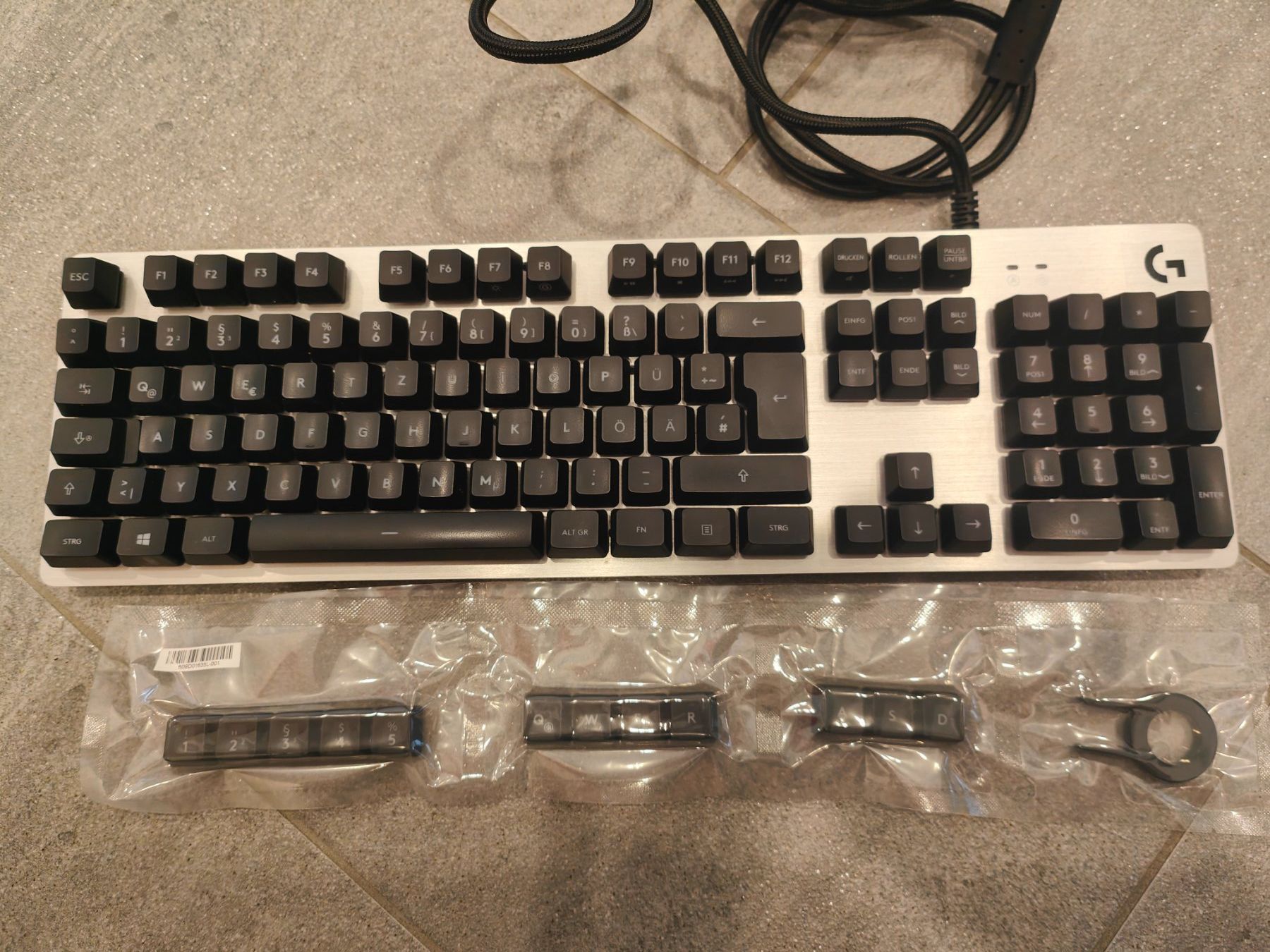 Logitech Tastiere: LOGITECH G413 Mechanical Gaming Keyboard SILVER, neuwertig – Usato da Schänis venduto da Achim1975 1