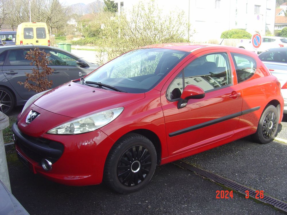 PEUGEOT 207 16V