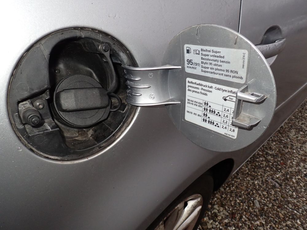 VW POLO 5