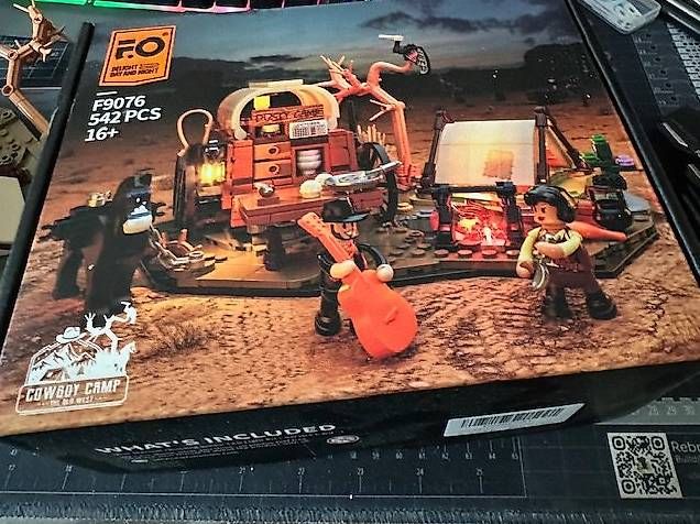 Funwhole Kit di costruzioni: FUNWHOLE Cowboy Camp F9076 – Usato da Schöftland venduto da Stella 1