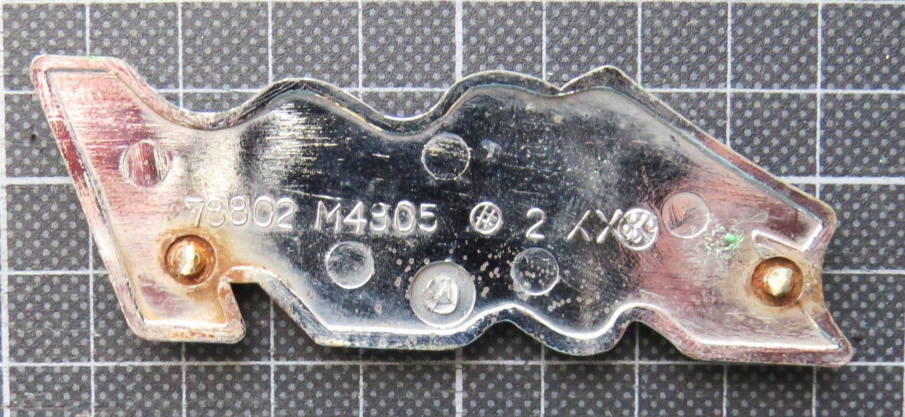 Tutti pezzi di ricambio auto: Datsun 120A Schriftzug – Usato da Ettingen venduto da campione_1 1