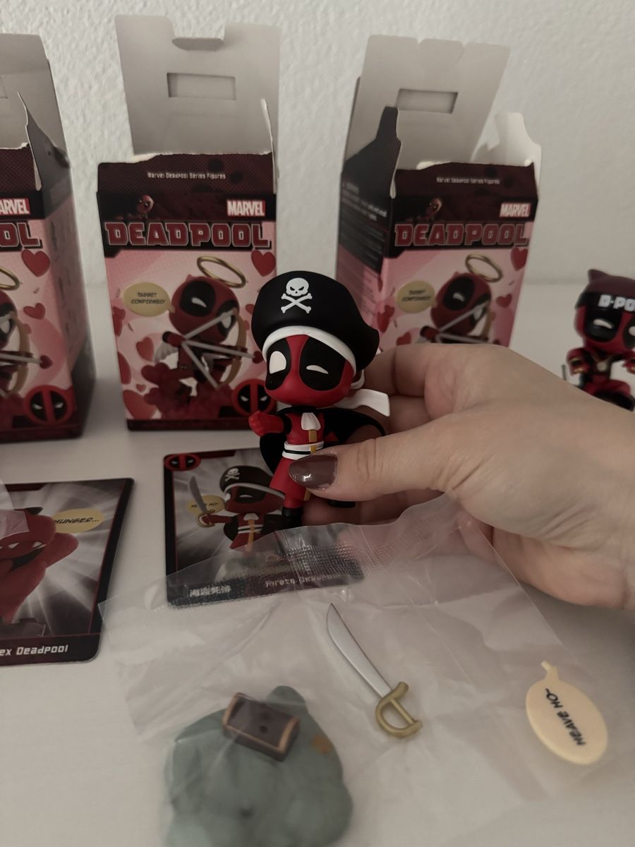 Pop Mart Figuren: Popmart Marvel Deadpool Figuren – Neu (gemäss Beschreibung) aus Sursee von giu_205 1
