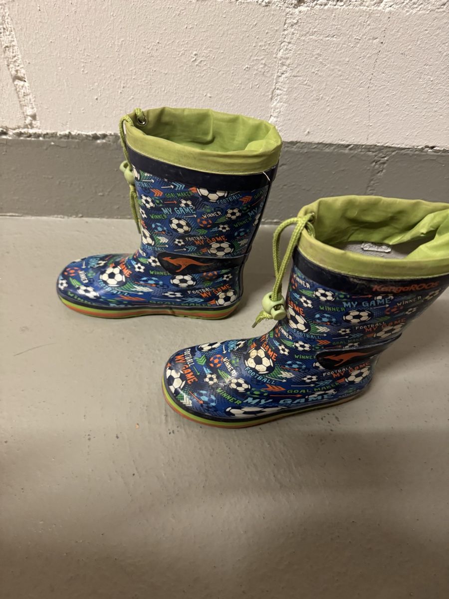 Scarpe per ragazzi: Kinder Gummistiefel Grösse 29 – Usato da Zürich venduto da zd_1965 2