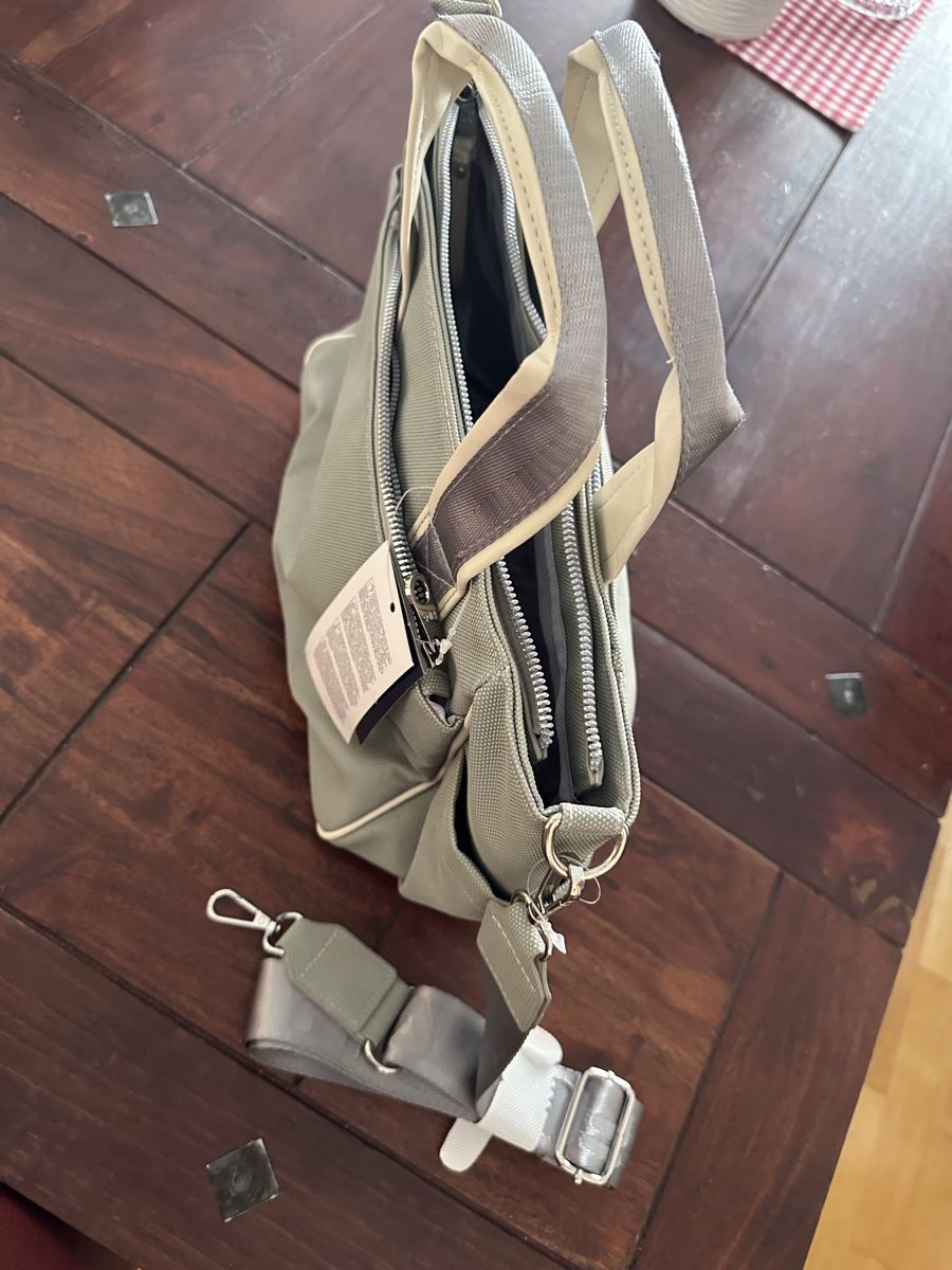 Fila Taschen für Damen: Fila Tasche grau neu  – Neu (gemäss Beschreibung) aus Bern von womiman 2