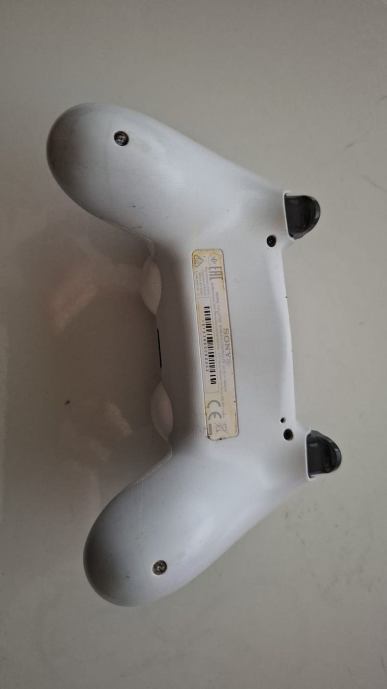 Sony Controller: Playstation 4 PS 4 Controller gebraucht Wireless – Gebraucht aus Zug von LTB-Shop24 1
