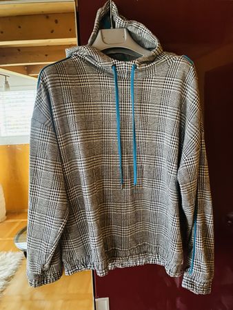 Hoodie Pullover Benetton neuf Envoi possible/Versand möglich