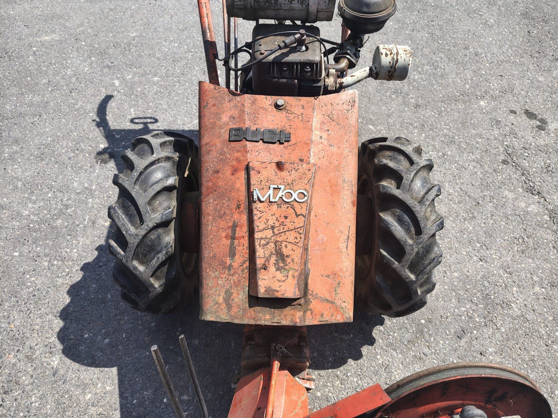 Bucher Tutte le macchine: Bucher Motormäher M700, mit Eingrasung – Usato da Egg SZ venduto da kombi83 5