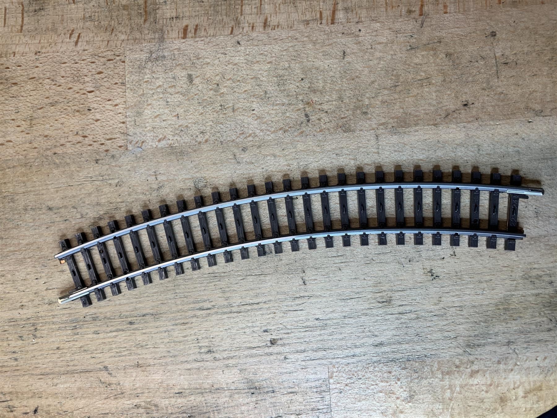 Märklin Modellini di ferrovie: Marklin 2221 Gleis geb K – Usato da Hauterive NE venduto da eriamch