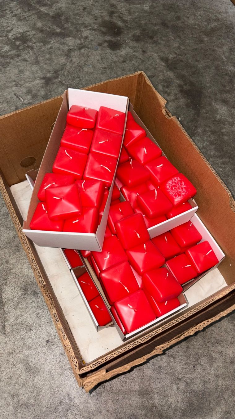 Candele: 691 Posten Kerzen aus Liquidation – Nuovo (secondo la descrizione) da Derendingen venduto da Meisterstuecke 2