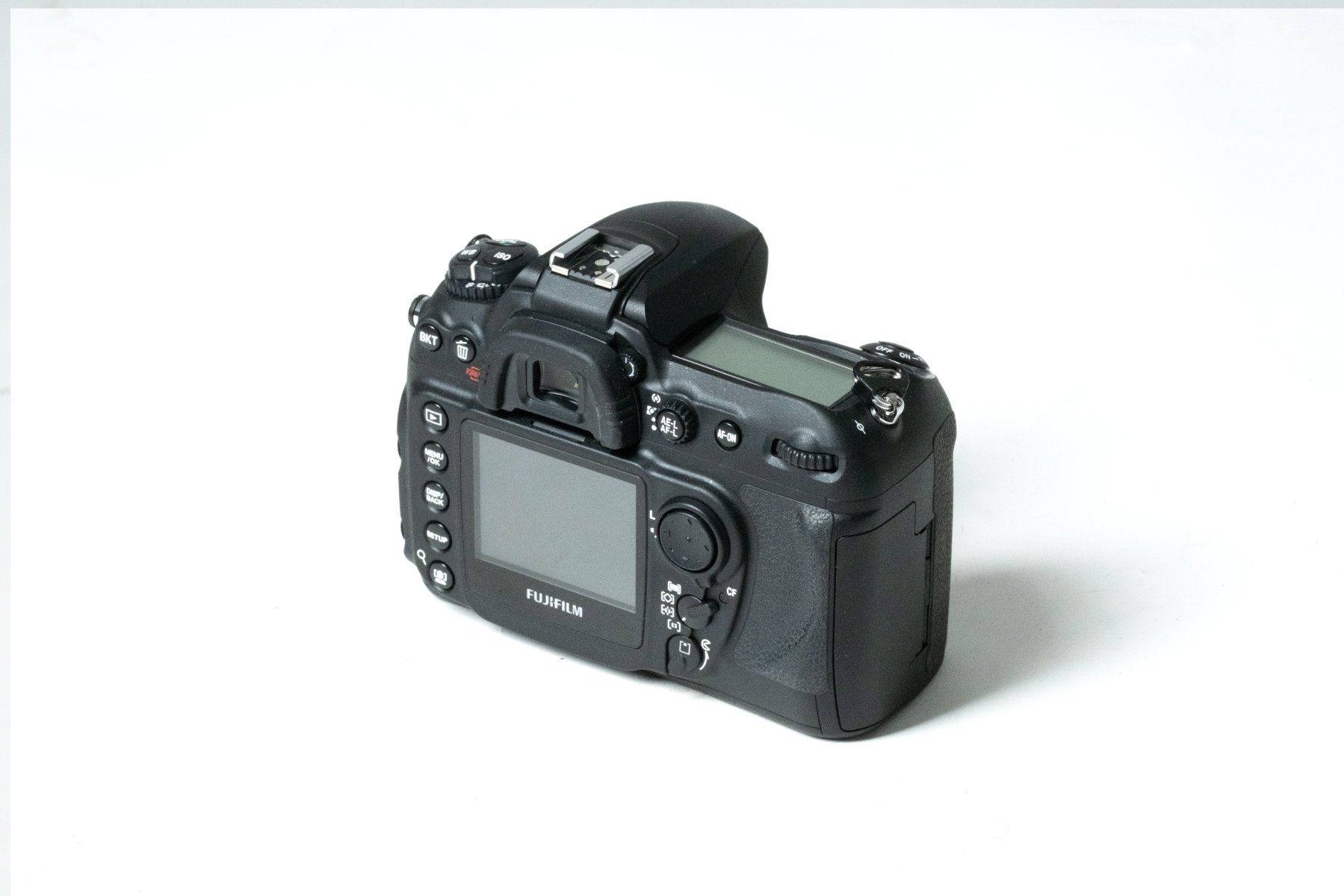 Fujifilm Fotocamera: Fujifilm FinePix S5 Pro – Usato da Bäretswil venduto da Lecunff 1