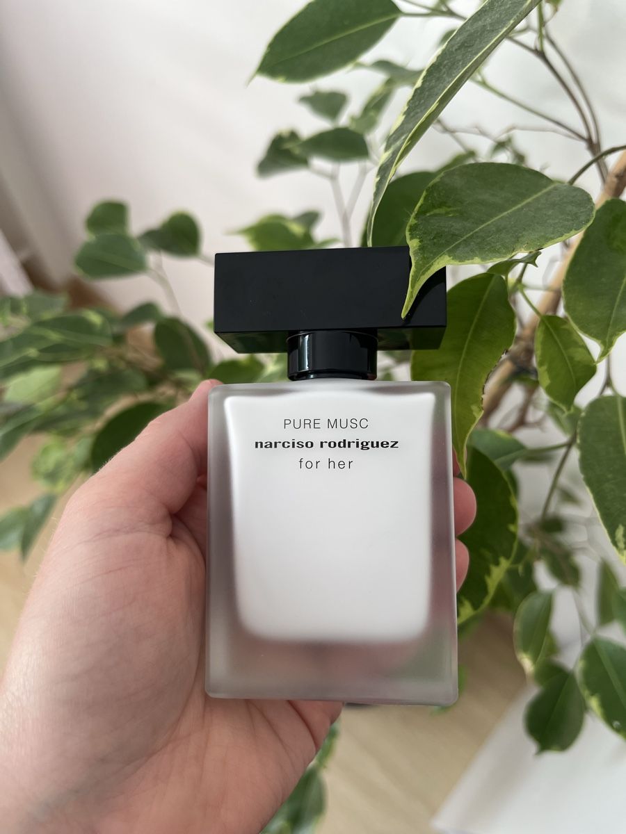Narciso Rodriguez Parfums & Eau de Toilette: Narciso rodriguez for her PURE MUSC 30 ml – Neuf (Voir description) à Igis par dai_sj7b
