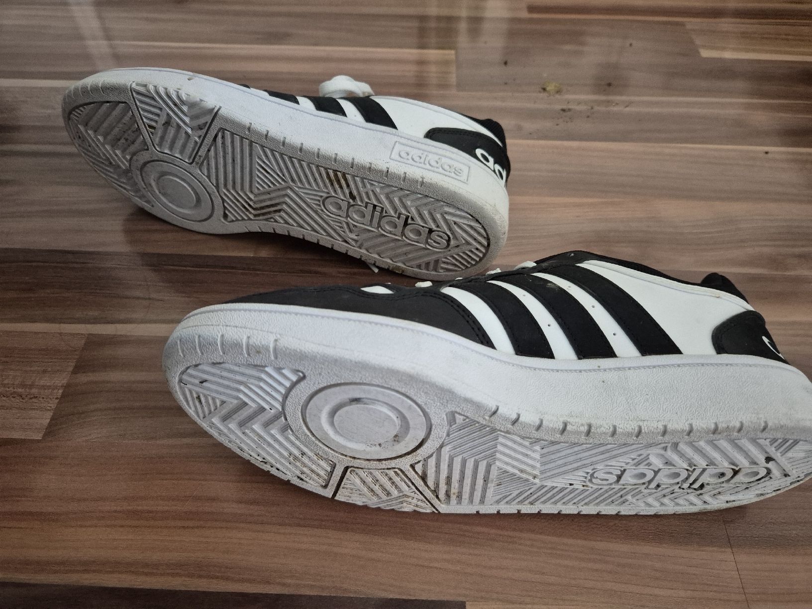 Adidas Scarpe da uomo: Adidas Sneaker Gr. 41.5 – Usato da Therwil venduto da Twista11 1