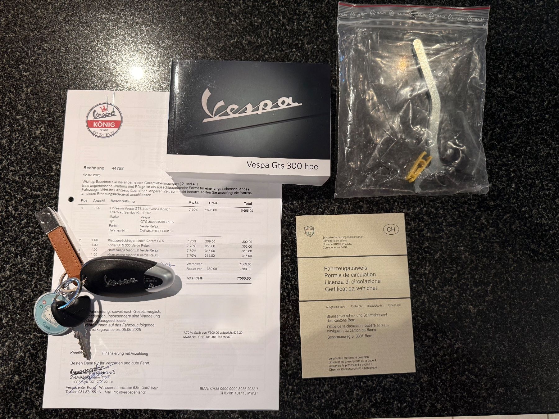 Vespa Scooters: Vespa GTS 300 HPE | Verde Relax | Mit ABS und ASR – Gebraucht aus Thun von FairHandlungssache 6