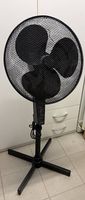 Trisa Standventilator mit Fernbedienung