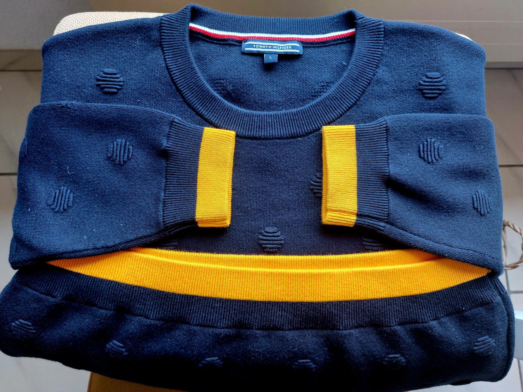 Tommy Hilfiger Maglioni & Felpe: Tommy Hilfiger Pullover Grösse L – Usato da Aarau venduto da gutLeben_2021